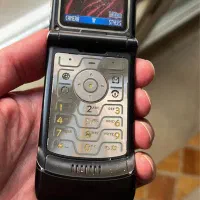 گوشی موتورولا v3|موبایل|تهران, ولنجک|دیوار