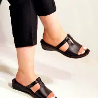 صندل و دمپایی زنانه چرم مدل پردیس (عُمده)