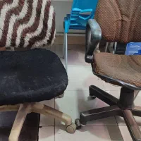 فروش دوعددصندلی گردون با یک میز کامپیوتر|صندلی و نیمکت|تبریز, |دیوار