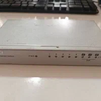 سوئیچ ۸ پورت زاکسل