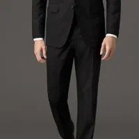 کت وشلوار در حد نو مناسب آقا داماد