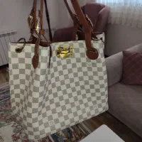 کیف در حد نو هست یکی دوبار برداشتم