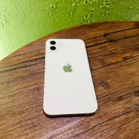 ایفون 12 نرمال 128گیگ درحد نو  بدون ریجستر