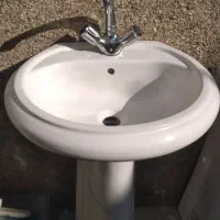 روشویی وپایه