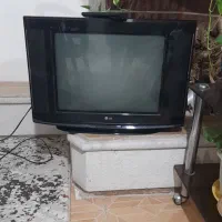 ۲۱ اینچ صفحه تخت LG بشرط سالم بودن|تلویزیون و پروژکتور|بجنورد, |دیوار