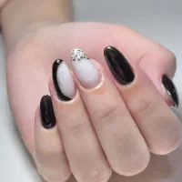 کاشت ناخن|خدمات آرایشگری و زیبایی|جیرفت, |دیوار