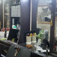 میزکار آرایشگری با آینه