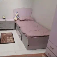 تخت نوجوان و ویترین (بوفه)