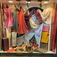 فروش بوتیک شال و روسری(شیخ تپه)