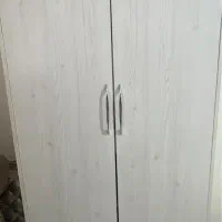 کمد لباس دو‌درب و دو کشو