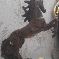 مجسمه اسب پلی استر پنهصدهرارتومن