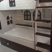 تخت نوجوان  دوطبقه  ظرفیت  ۳  جای خواب