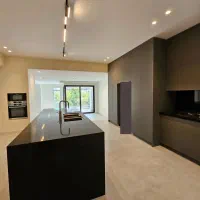 ۲۰۰ متر مهماندوست