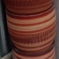 سه عدد گلدان بزرگ