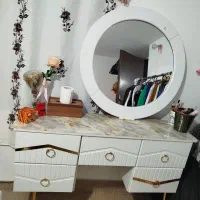 اینه کنسول سالم بدون هیچ زدگی خط خش