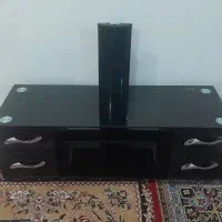 میز تلویزیونی شیشه ای