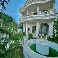 عمارت ویلا با شاهنشین (۴۵۰ متر) استخر داخلی