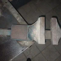 گیره ومیز چرخ دار|ابزارآلات|ابریشم, |دیوار