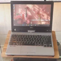 لپتاپ Fujitsu لمسی تبلت شوi7 نسل ۶ با قلم اورجینال