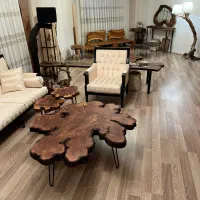 میز جلو مبلی چوبی بزرگ روستیک