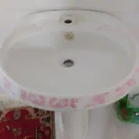 فروش توالت فرنگی و روشویی  کارکرده تمیز ومرتب