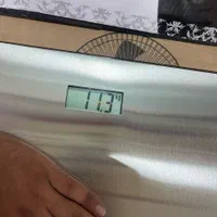 ترازو وزنی شیشه ای روکش استیل