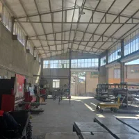 استخدام جوشکار ماهر و کارگر ساده