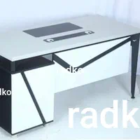 مبلمان اداری میز پایه فلزی کد223|مبلمان اداری|تهران, یافت آباد جنوبی|دیوار