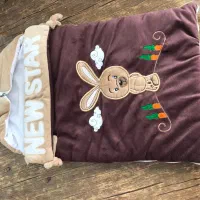 قنداق بچه|اسباب‌بازی بچه|تنکابن, |دیوار