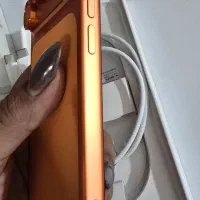 ۱۷پرومکس نارنجی و اس۲۴ الترا تیتانیوم|موبایل|مشهد, حضرت حجت|دیوار