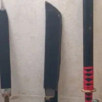 تعدادی وسایل کلکسیونی چاقو