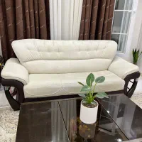 مبلمان ۷ نفره با میز وسط