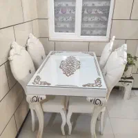 میز نهارخوری