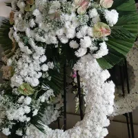 تاج گل خدمات مراسم