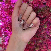 ۴۰۰هزارتومان ناخن|خدمات آرایشگری و زیبایی|قم, صفاشهر|دیوار