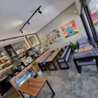 استخدام نیروی خانم در کافه