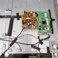 تعمیرات تخصصی تلویزیون LED .LCD. OLED.PLASMA|خدمات پیشه و مهارت|اندیشه, اندیشه فاز ۴|دیوار