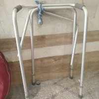 واکر آلومینیومی