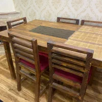 میز غذاخوری