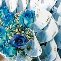 ایران چک آبی برای دسته گل
