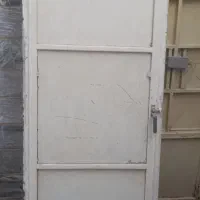 لاستیک کارکرده درب اهنی|قطعات یدکی و لوازم جانبی|بروجرد, |دیوار