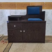 یک عددمیز تلویزیون ویک عددمیزتلفن