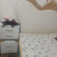 تخت دونفره.تشک.پاتختی.پاف