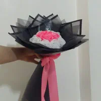 باکسی پر از رز|گل مصنوعی|شیراز, محراب|دیوار