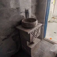 نصب شیرآلات و پمپ و منبع