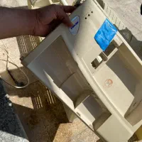 تعمیرات و راه‌اندازی انواع یخچال‌ خانگی و ویترینی