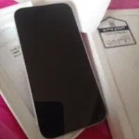 گوشی آیفون ۱۶ سفید نرمال  گارانتی۴۰۵/۶/۷