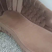 مبل سه نفر دو عدد چوبش محکم و سالم|مبلمان خانگی و میز عسلی|بابل, |دیوار