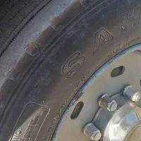 معاوضه یک جفت لاستیک وانلی