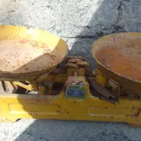 ترازوقدیمی